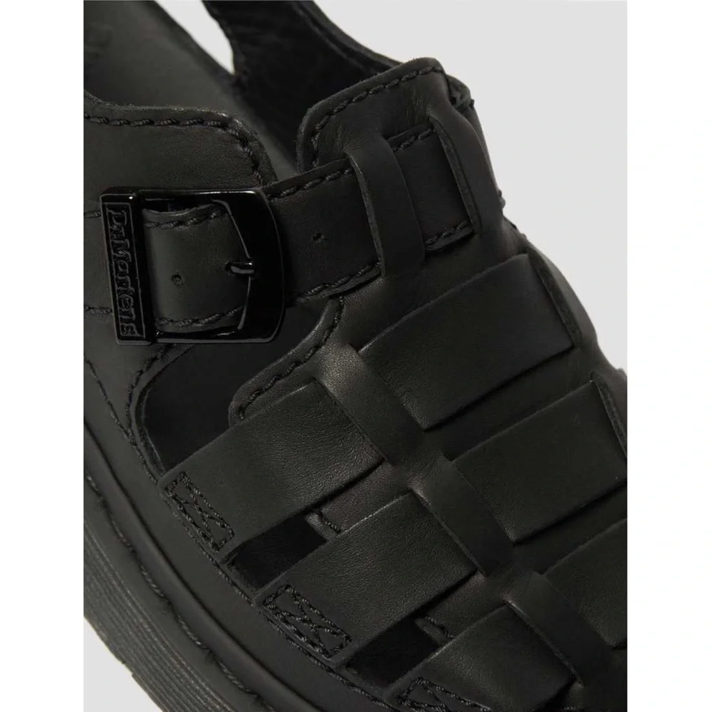 Urban Outfitters Dr. Martens 8092 Arc Mono Sandal_6